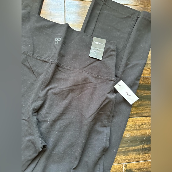 Aritzia TNA Atmosphere Split Pant - Picture 5 of 8